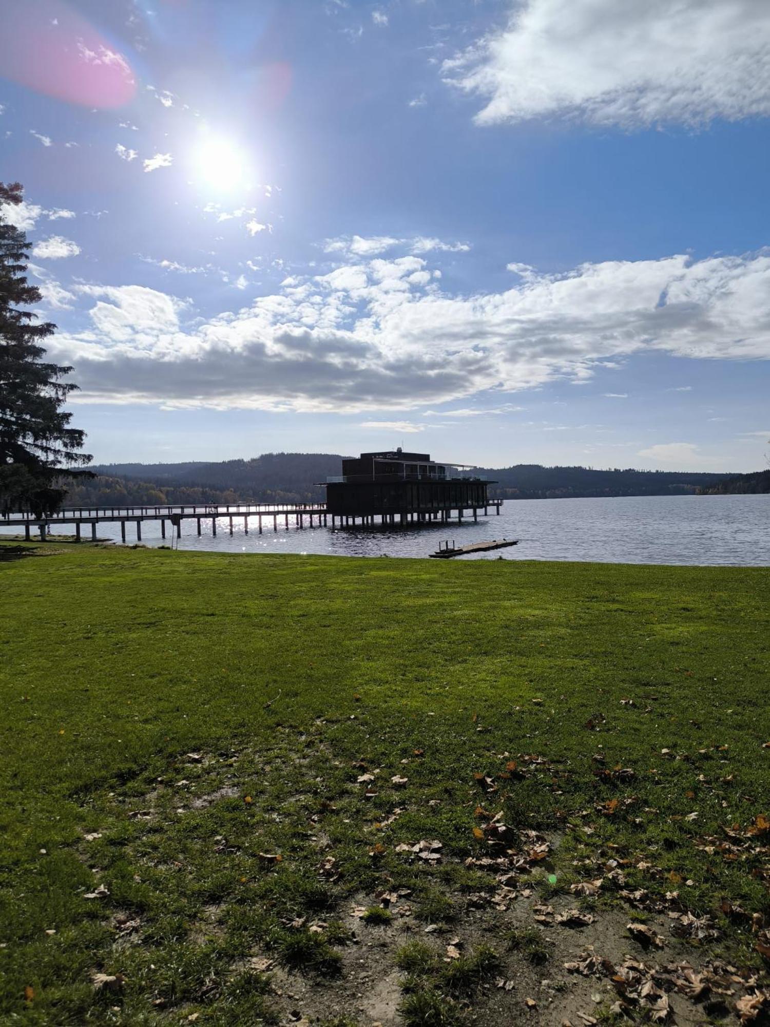 Molo Lipno Apartment Lipno nad Vltavou Luaran gambar